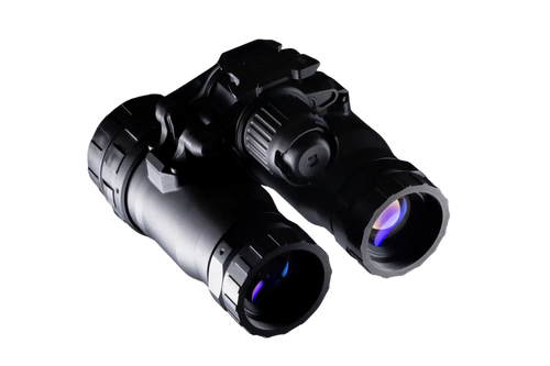 Binokulaari valonvahvistin