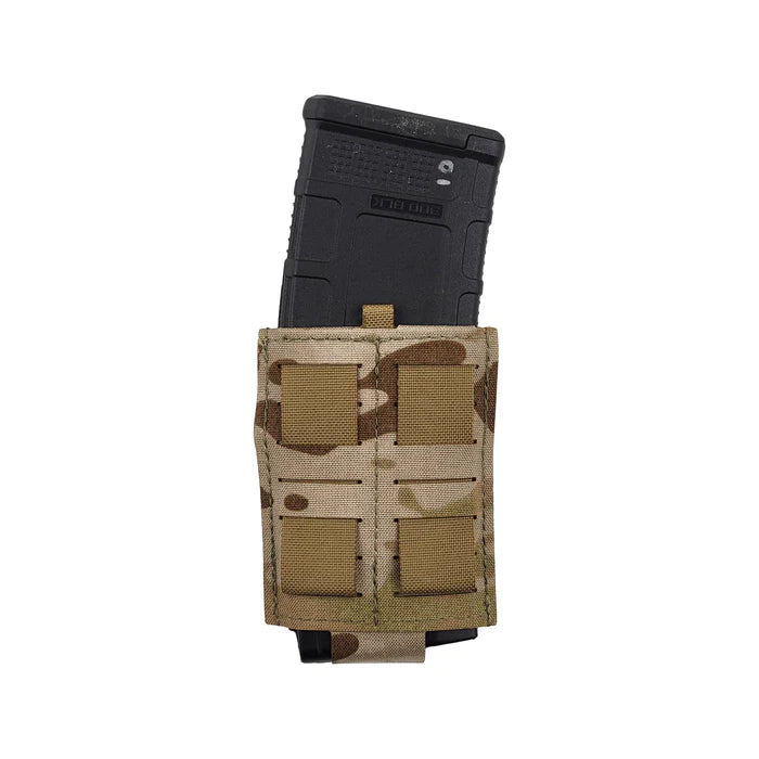 PIMPS 5.56 Lipastasku Multicam kuvattuna takaa, MOLLE-paneelin ja kiinnityksen yksityiskohdat näkyvissä